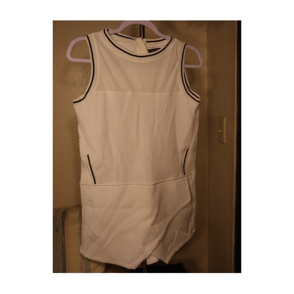 Just G white romper dress with pockets!